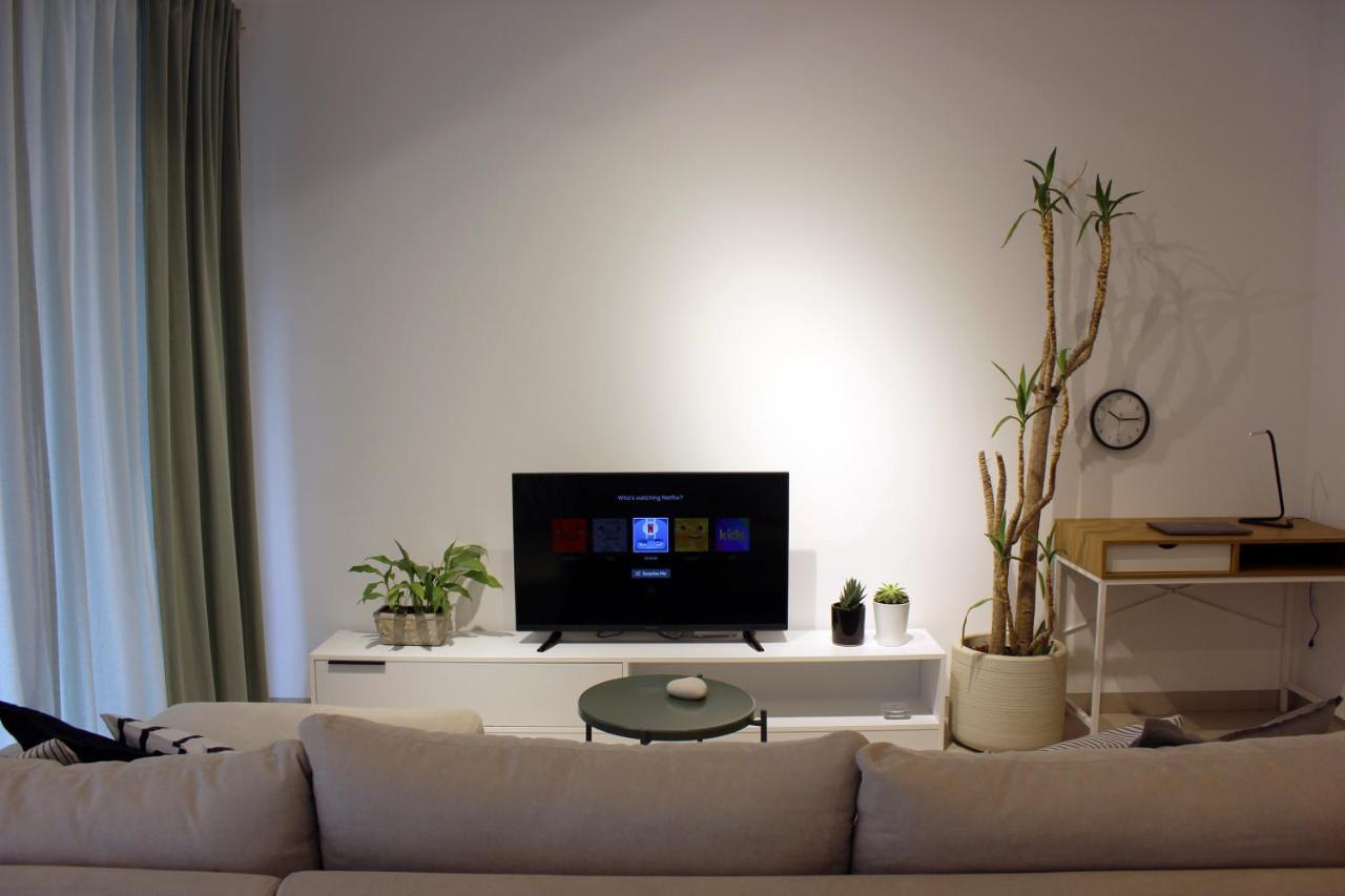 Collective Urban Villa In 티라나 외부 사진