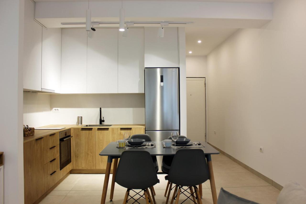 Collective Urban Villa In 티라나 외부 사진